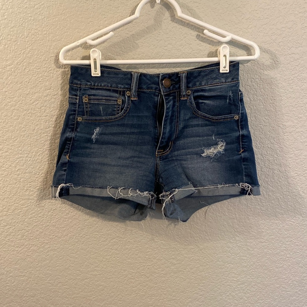 American Eagle hi-rise shortie